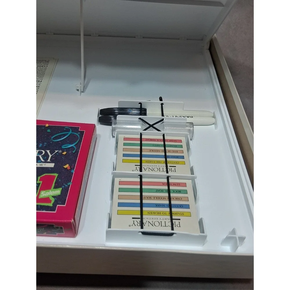 Pictionary Party Edition -  1989 - 100% Complete Vintage Super Clean